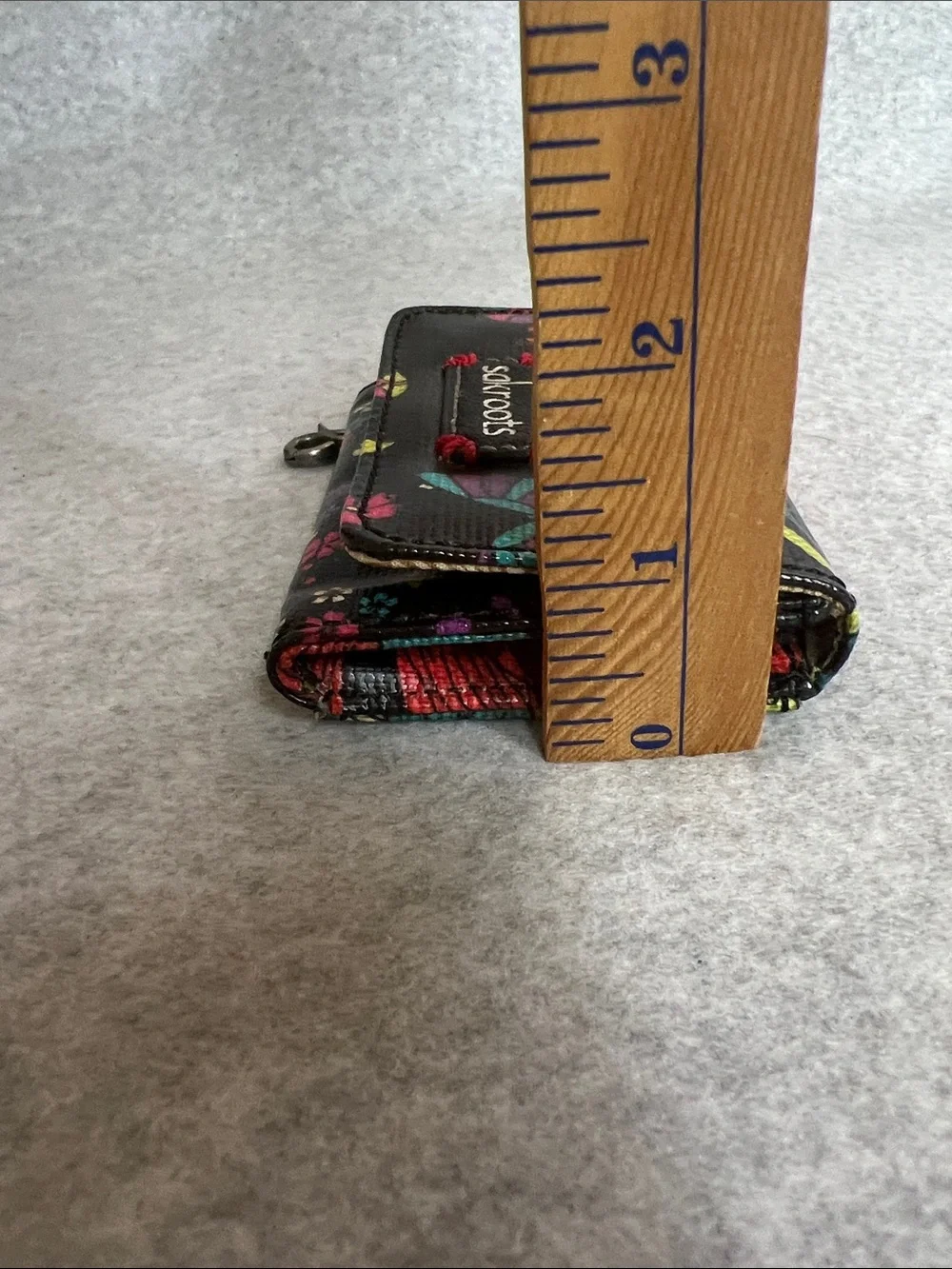 Sakroots body polyvinyl